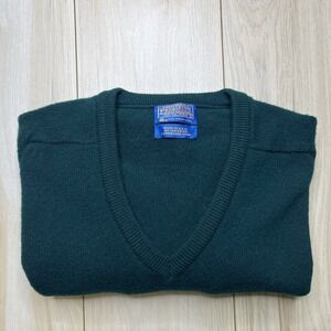 Pendleton 100% Virgin Wool V Neck Pullover Sweater Mens Size Large Green VTG
